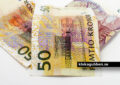 Tjäna extra pengar genom arbete hemifrån - tips om extrajobb som kan vara lönsamma hemifrån.